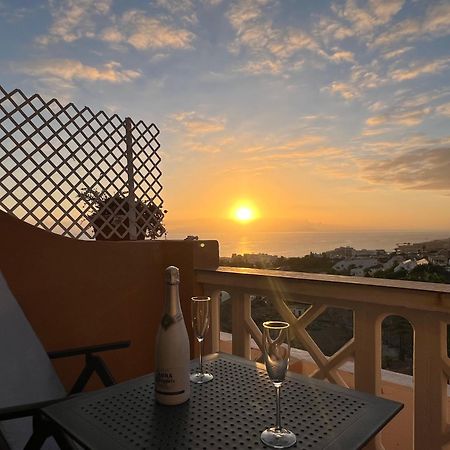 Ocean View Apartment Costa Adeje  Bagian luar foto